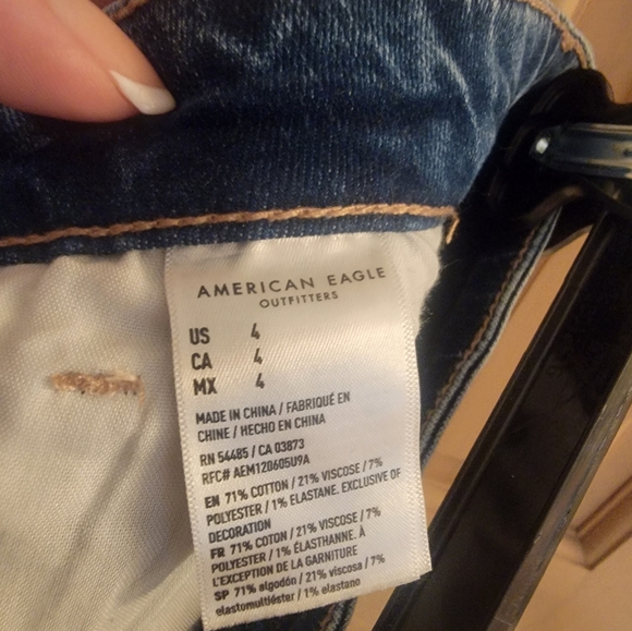 Misses Sz 4 American Eagle High V-rise Shorts Next Level Stretch - Picture 6 of 7